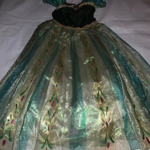 Size 7-8 Disney Store Frozen Deluxe Coronation Princess Anna Green Costume Dress
